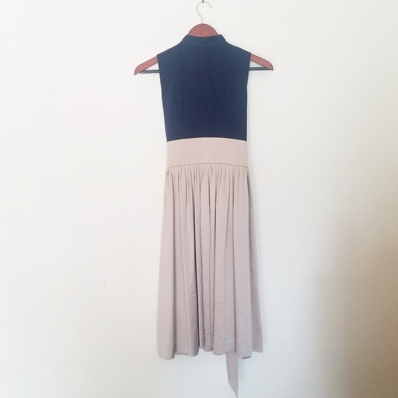 🛍 ELIZA J Navy and Gold Dress - Picture 3 of 6